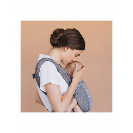 MOCHILA PORTABEBES ONE - LOVE & CARRY